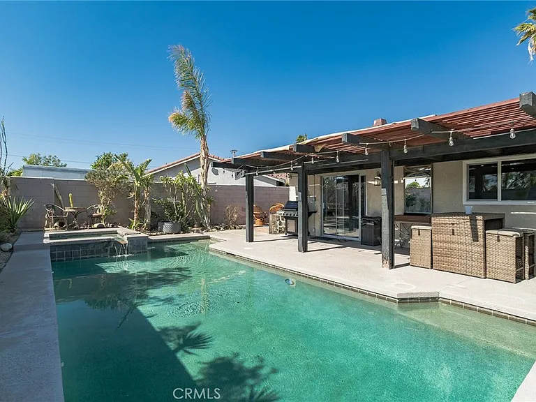 27350 Melanita Dr — Photo 5