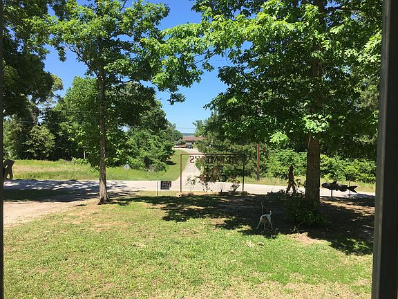 4th image of 150 Casablanca Dr