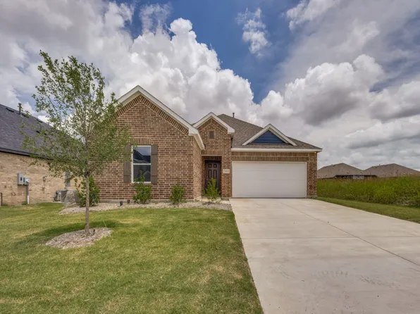 2411 Stonebriar Ln, Sherman, TX 75092
