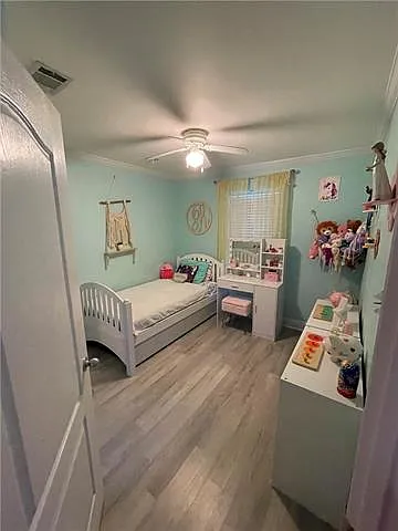 2304 McNamara St — Photo 15