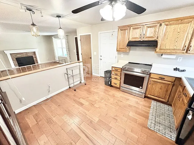1493 S Biscay Ct — Photo 6