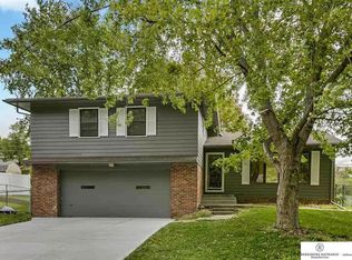 8103 S 38th Ave, Bellevue, NE 68147