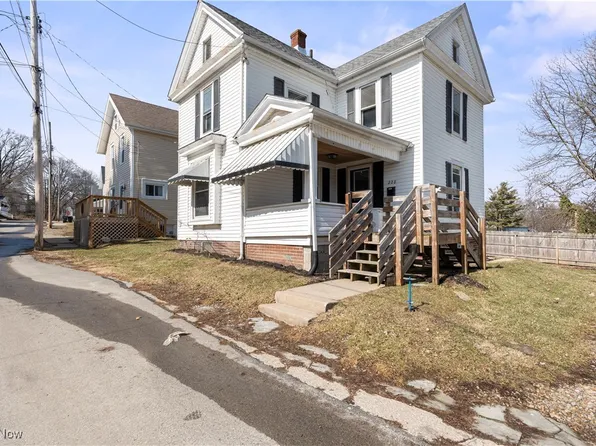 228 Prospect St, Ashland, OH 44805