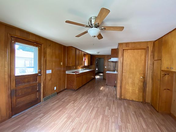 5th image of 806 N English Ave