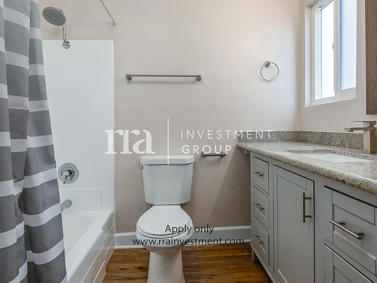2411 Adams Ave #27 — Photo 5