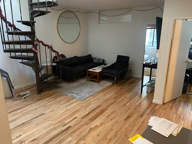 60 E 1st St #4B — Photo 5