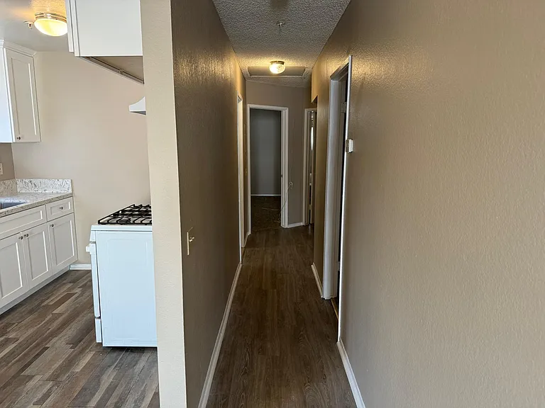 16645 Valencia Ave #1C — Photo 11
