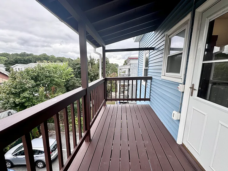 88 Beechcroft St #3 — Photo 10