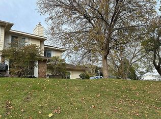 14 Mesa Verde Ct, Madison, WI 53705