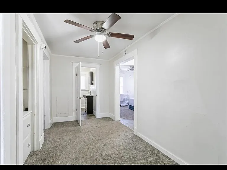78 Avondale Park #2 — Photo 2