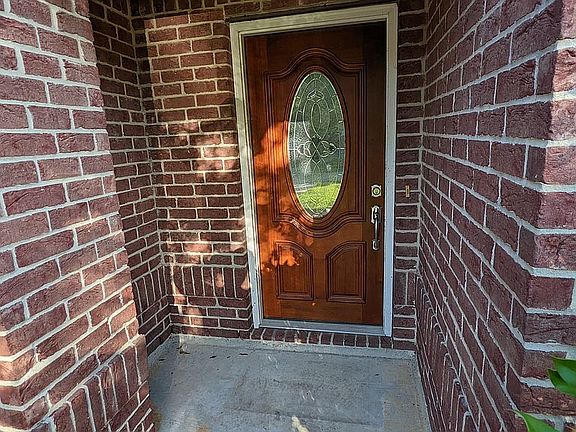 5th image of 10314 Cades Creek Ct