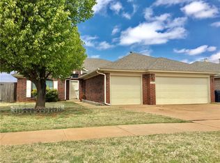 2745 NW 162nd St, Edmond, OK 73013