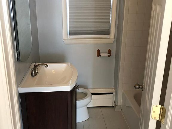 5th image of 1027 Midland Blvd