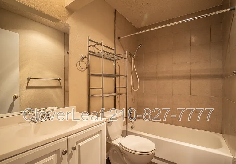 3421 Turnabout Loop — Photo 19