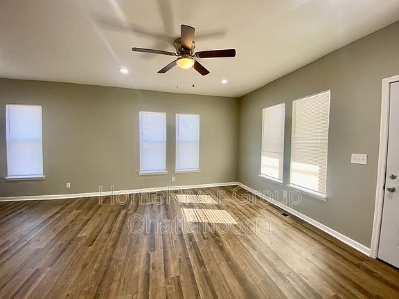 4th image of 1219 N Chamberlain Ave