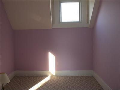 4th image of 119 S McGee St
