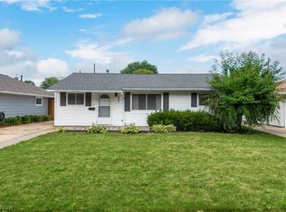 298 Erieview Blvd, Sheffield Lake, OH
