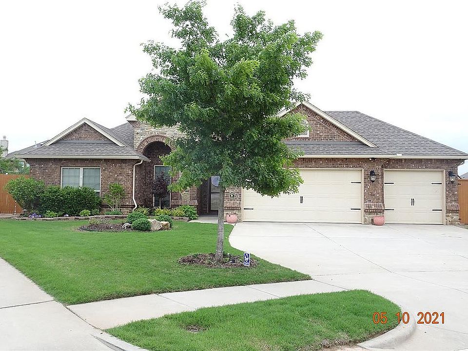 1st image of 1414 Zachary Ln