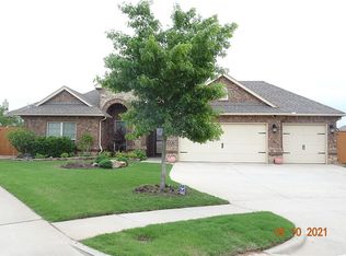 1414 Zachary Ln, Norman, OK 73072