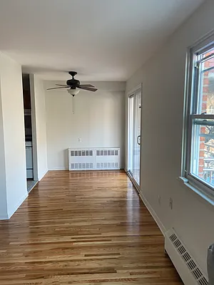 Rented by Argy Realty Inc | media 9