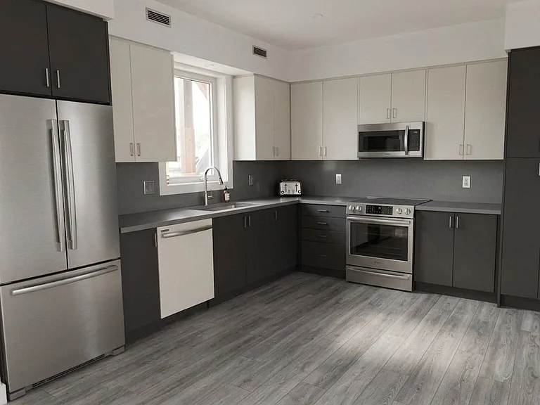77 Victoria Rd N #2 — Photo 16