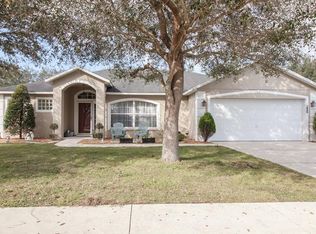 927 Willow Run St, Minneola, FL 34715