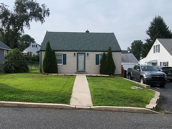 3rd image of 35 Bunting Ln