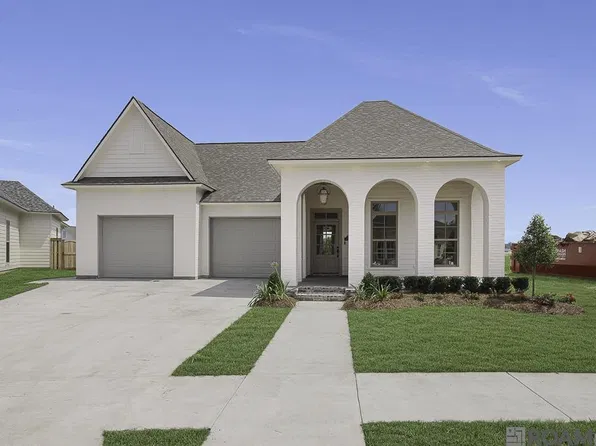 5017 Colmar Rd, Gonzales, LA 70737