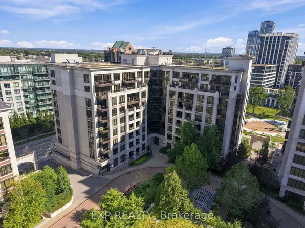 33 Clegg Rd #D108, Markham, ON L6G 0G6