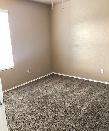 3rd image of 10118 Misty Plain Dr