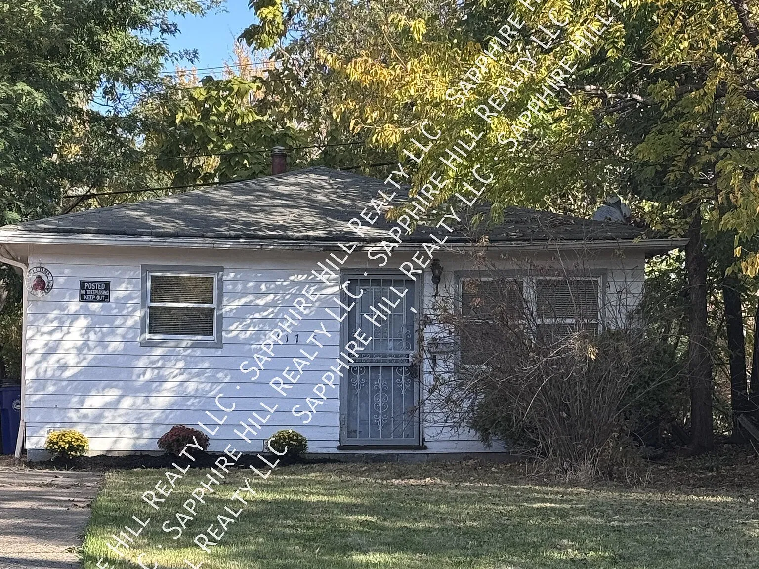 3 bed, $1,450 — Photo 1
