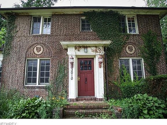 3rd image of 3010 Hudson Dr