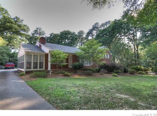 617 Townsend Ave, Gastonia, NC 28052
