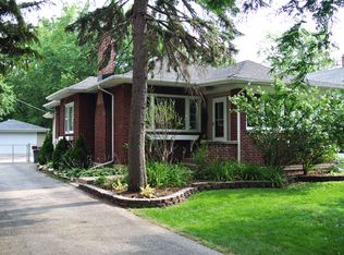 323 E Highland Ave, Villa Park, IL