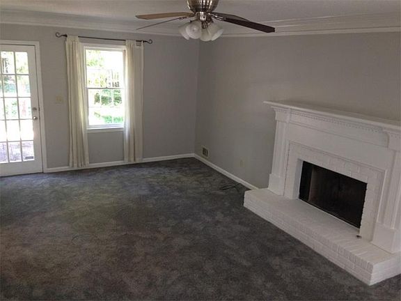 3rd image of 2633 Laurel View Ct