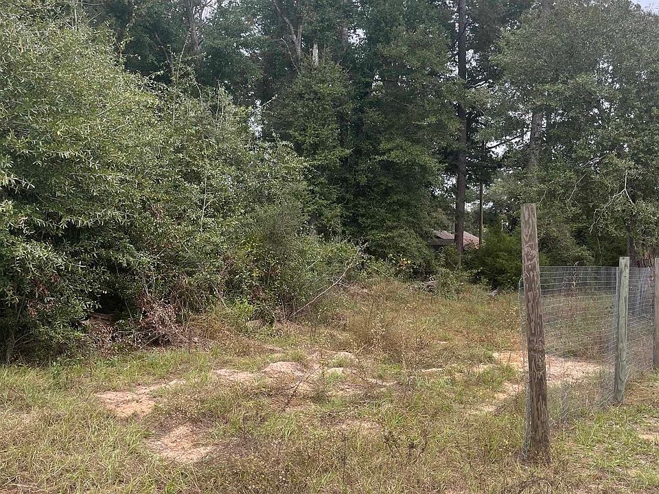 2nd image of Bush Isle Rd