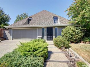 4917 Clear Cir, Carmichael, CA 95608