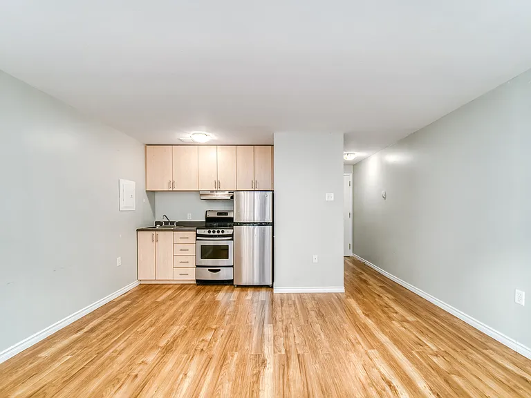 5222 Green St — Photo 9