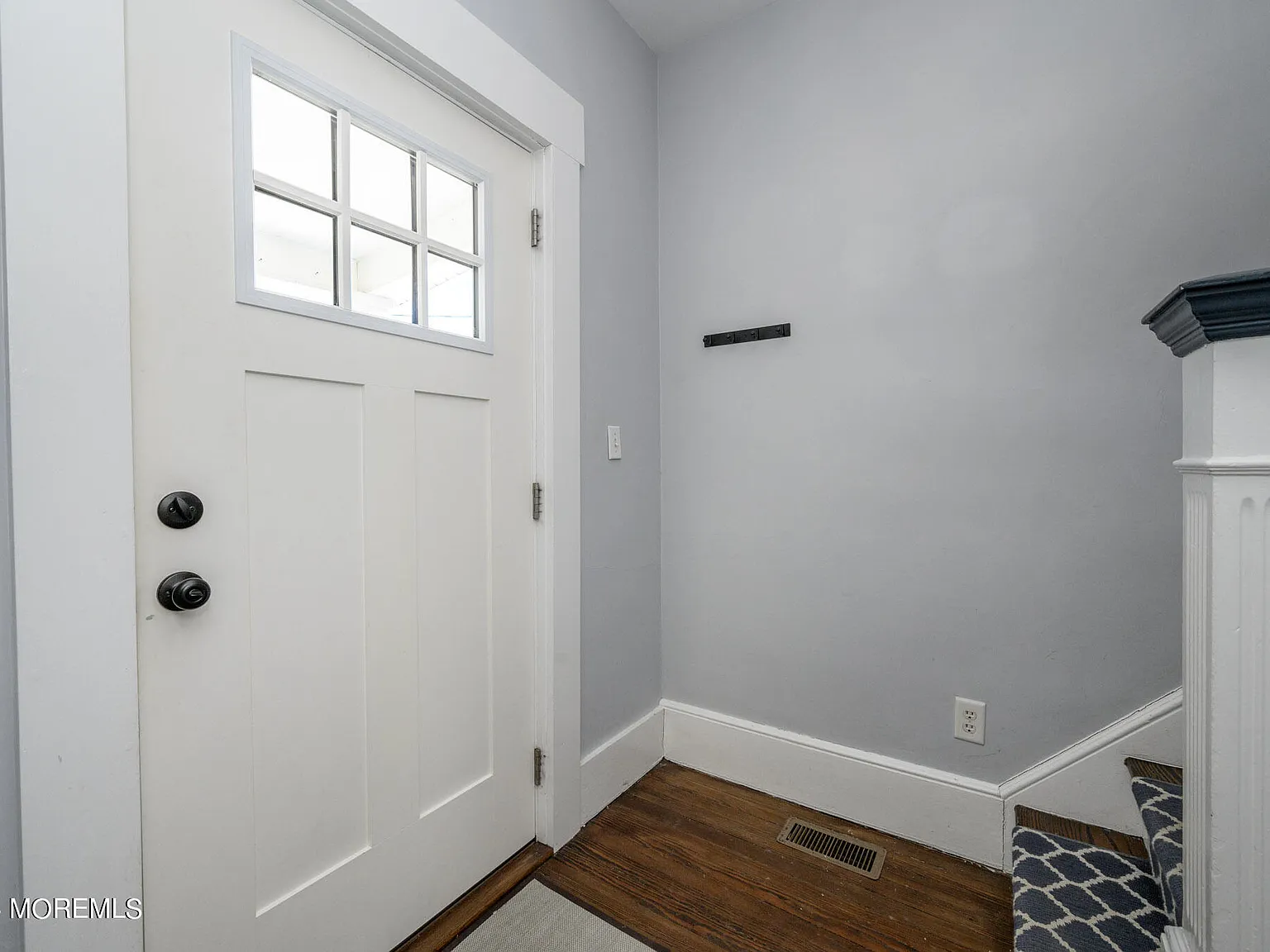 3 bed, 1.5 bath, 1168 sqft, $4,500 — Photo 4