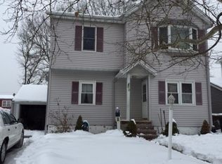 62 Ozone Ave, Cedar Grove, NJ 07009