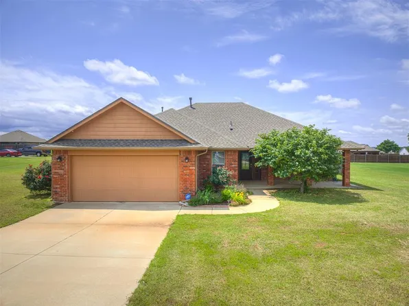 1861 Debbie Dr, Guthrie, OK 73044