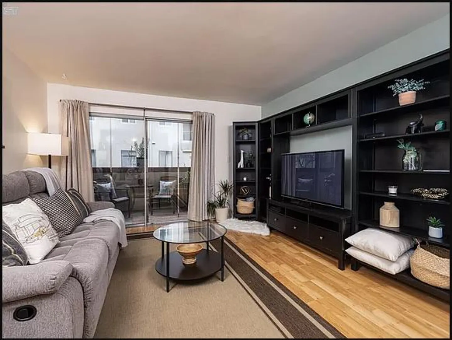 Adam's Point Condo — Photo 2