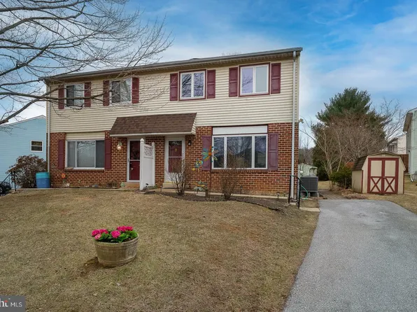 52 Nancy Ln, Downingtown, PA 19335
