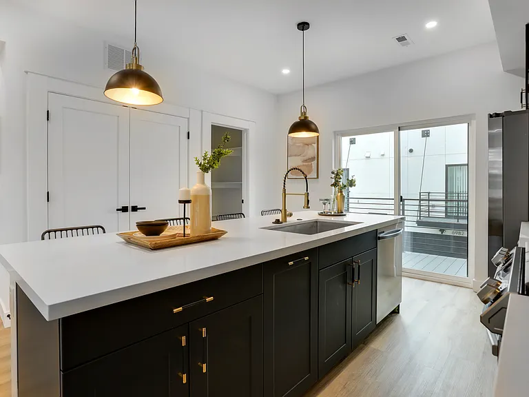 6958 W 13th Ave — Photo 25