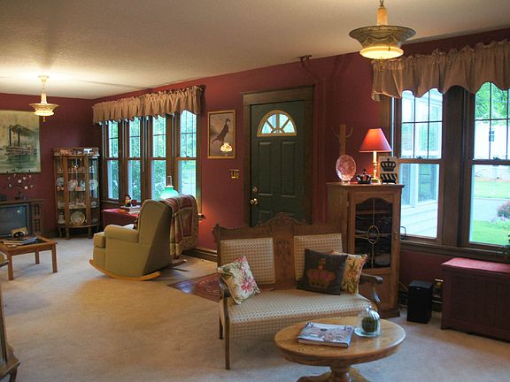 Enter home into this grand space