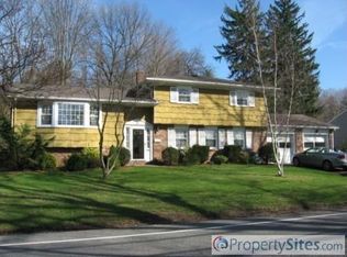 134 Runnymede Rd, West Caldwell, NJ 07006