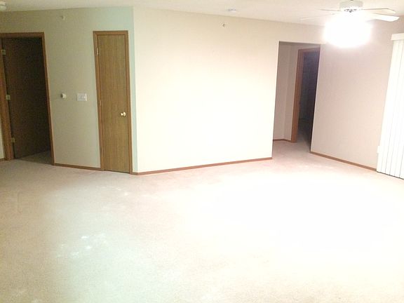 4th image of 605 Kimberlite St