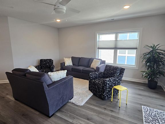 4th image of 2731 S Harbor Bay Dr #1122