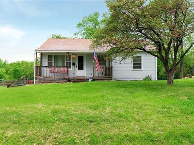 1424 S Kings Hwy, Independence, MO, 64055