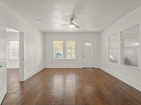 Additional property image - 929 S Rosemont Ave, Dallas, TX 75208